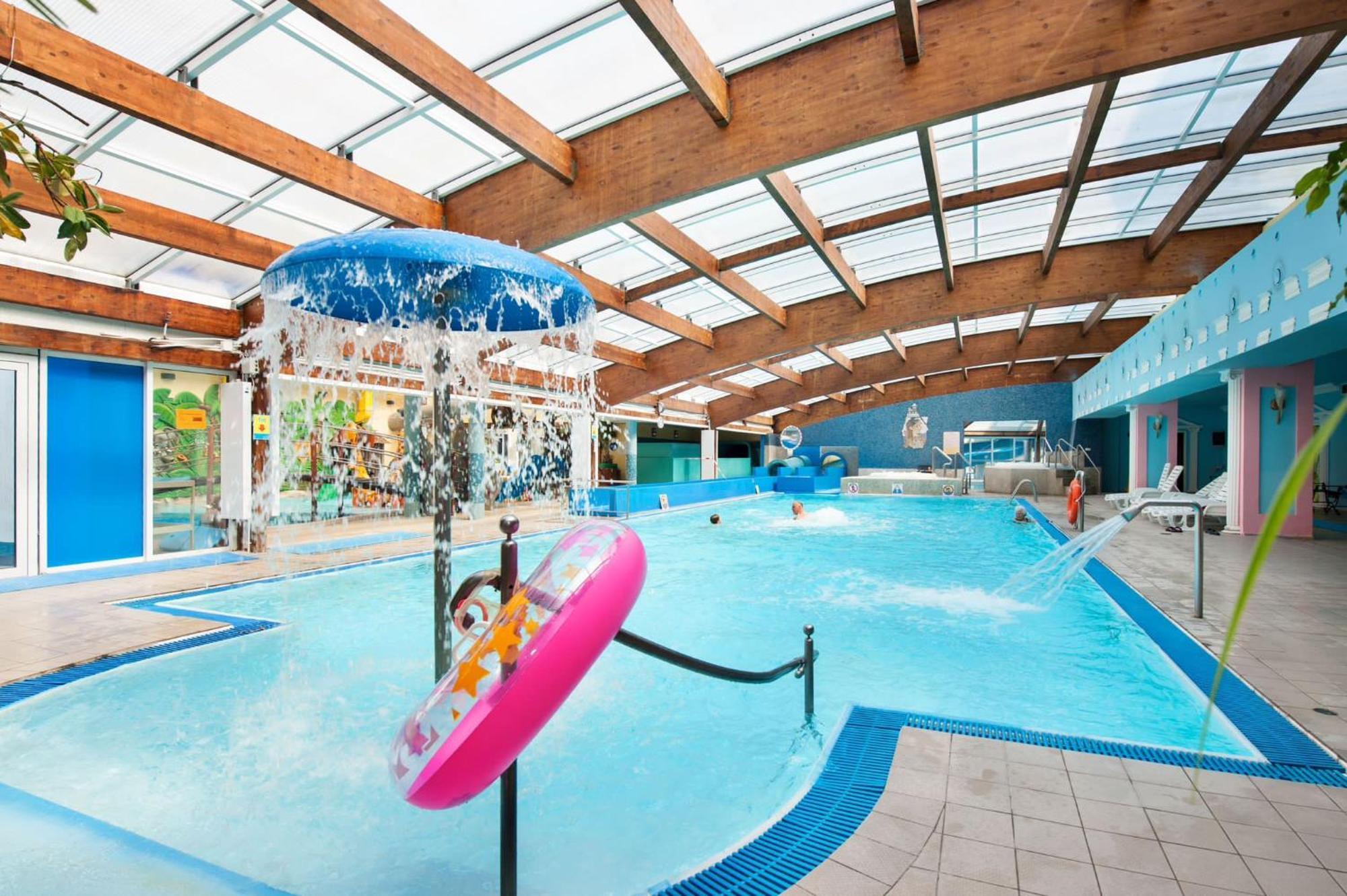 Apartamenty Makadamia ニエホジェ エクステリア 写真
